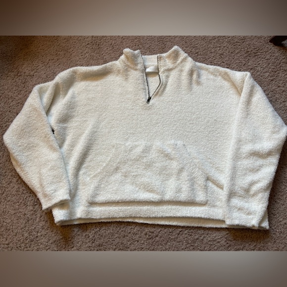 RD Style: Zip Pullover - Picture 3 of 3